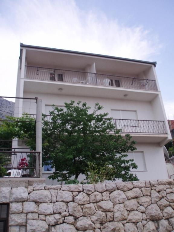 Apartments Ivka Omiš Exteriör bild